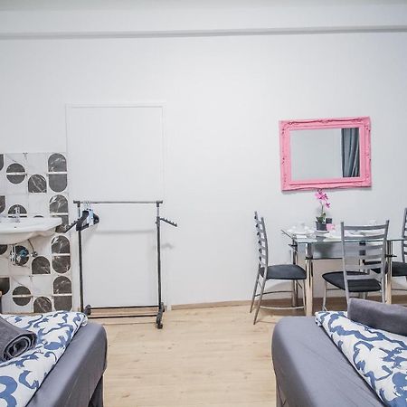 Comfort Quad Room Hn Вена Экстерьер фото